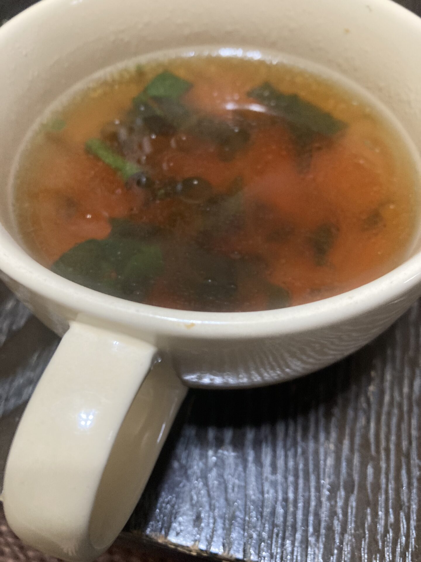 簡単！ネギとわかめと春雨中華風スープ