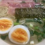 ジブリ系のポニョの雰囲気を味わえる柚子塩ハムラーメン
