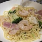 シーフードミックスでクリームパスタ