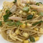 お手軽に美味しい！シーフードとバターコーンの醤油パスタ